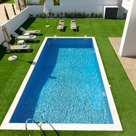 Nelia Panorama Villa *