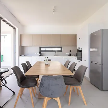 Villa Nelia Panorama *