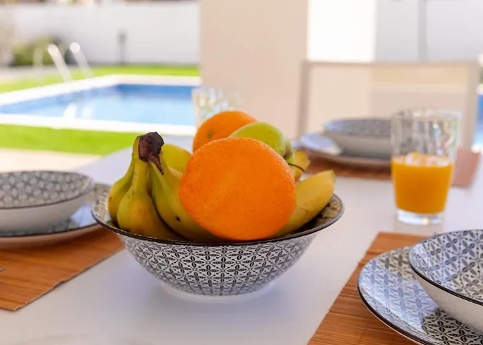 Nelia Panorama Villa *