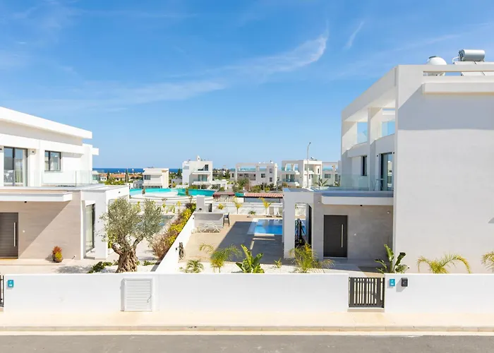 Nelia Panorama Villa *